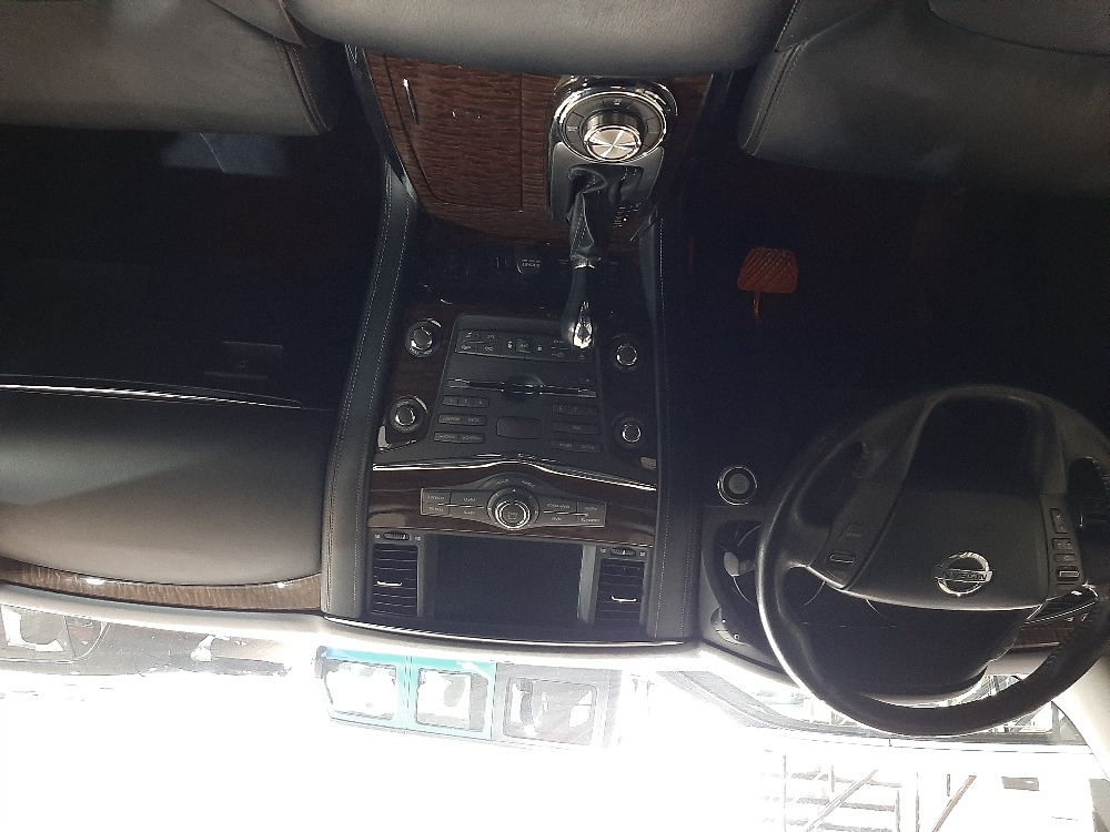 Nissan Armada